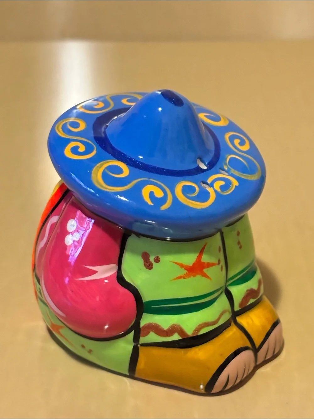 Handpainted Mexican Ceramic Salt & Pepper Shakers with Underplate